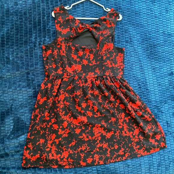 Kenzie Cutout Mini Dress - Picture 2 of 6